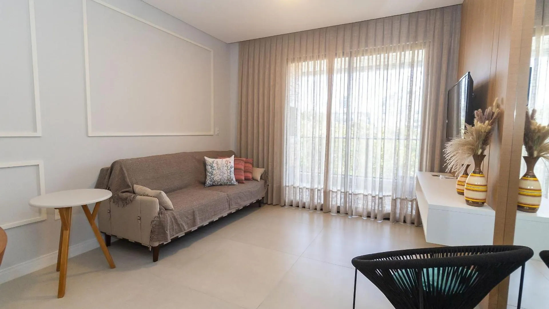 223F - Belissimo Apartamento Em Canto Grande Bombinhas Apartment